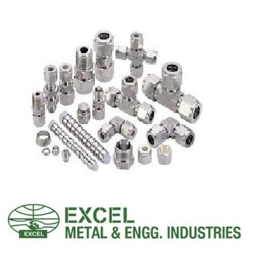 Tube Fittings, Size: 1/2 Inch And 1 Inch