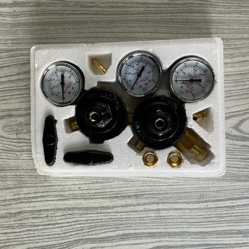 Carbon Di Oxide Yamato 3 Gauges Gas Regulator