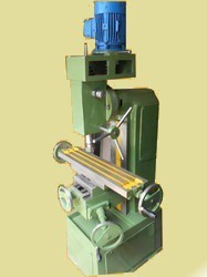 SHALIMAR Vdm Vertical Milling & Drilling Milling Machine, Spindle Travel: 110mm, Drilling Capacity (Steel): 25mm
