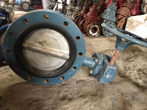 Double flanged type butterfly valves