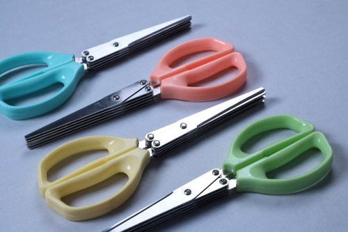 Plastic & Stainless Steel Multicolor Kitchen Herb Scissor, For Cutting Of Vegetables, Fruits