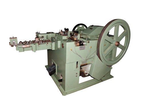 Gujarat 3 Wire Nail Making Machine GN6, For Industrial, 2500 Kgs